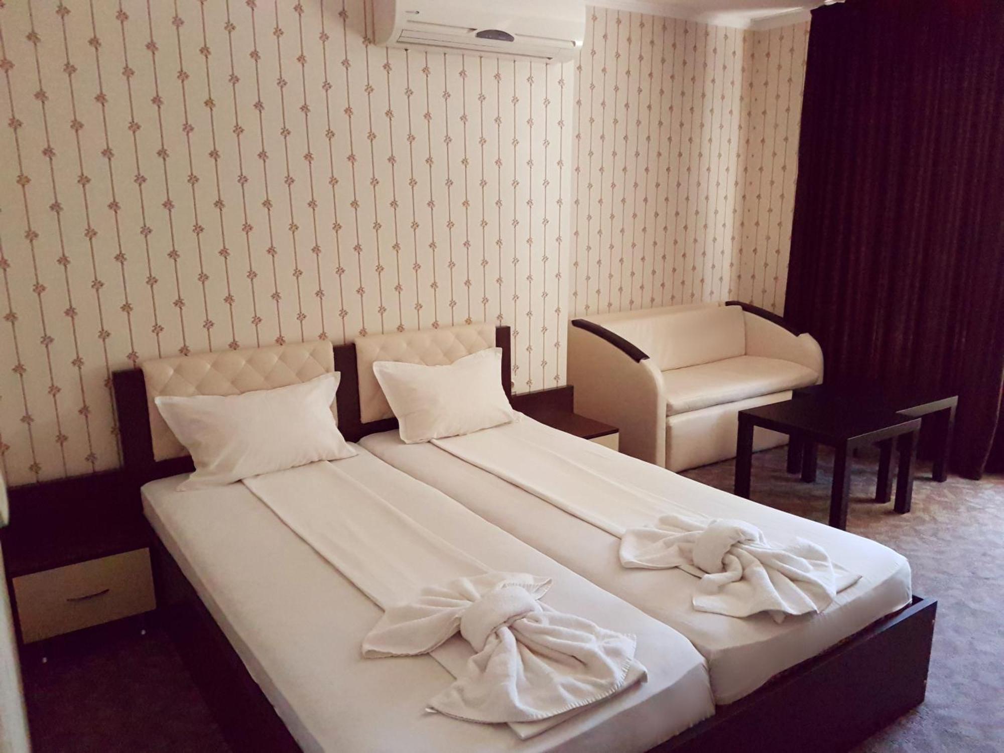 Guest House Saint Apostol Nessebar Extérieur photo