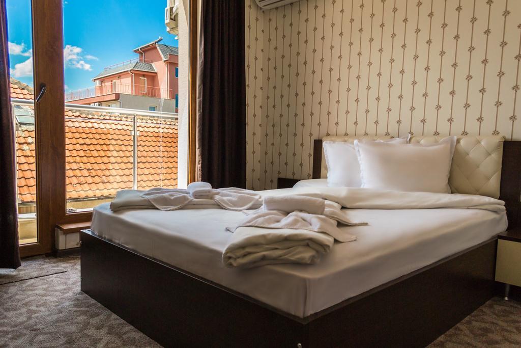 Guest House Saint Apostol Nessebar Extérieur photo